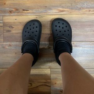 Black CROCS 🐊